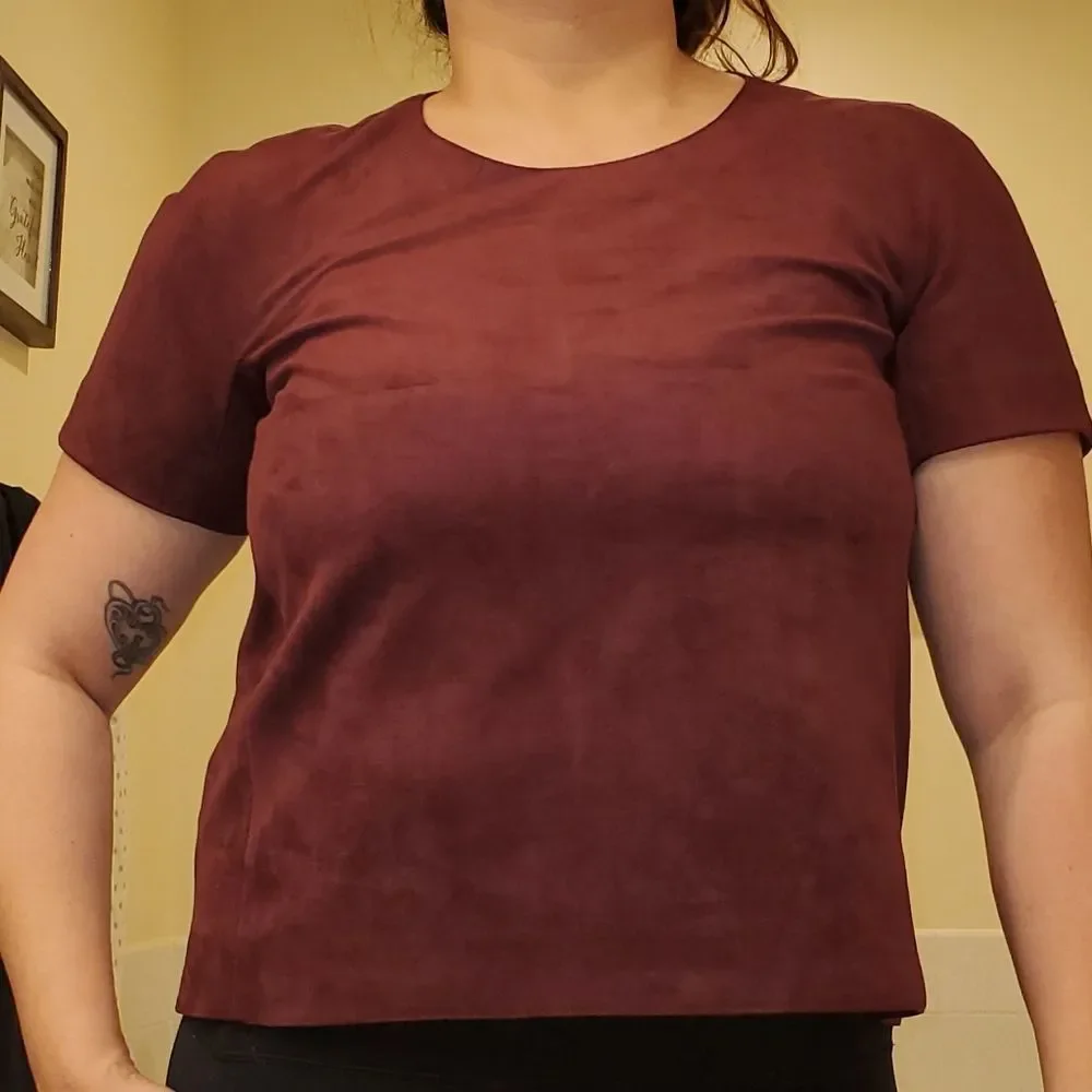 BCBG MAX AZRIA Mariko Faux Suede Top Maroon Small - Picture 3 of 7